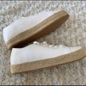 Hp🎉🎉🎉Steve madden esparilldes sneakers